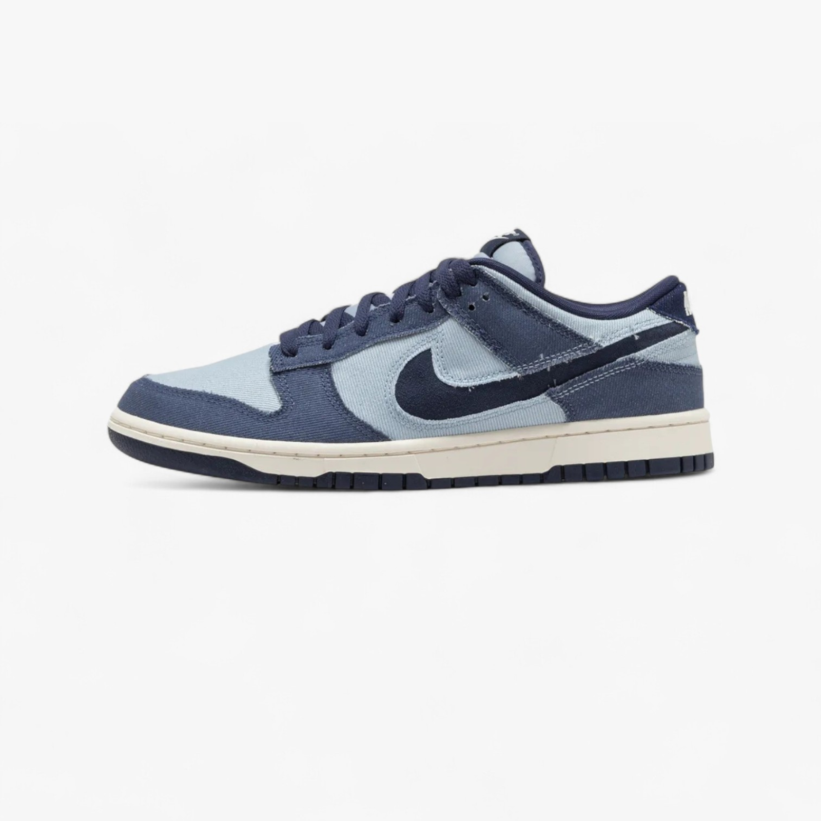 Dunk Low Retro SE "Denim"